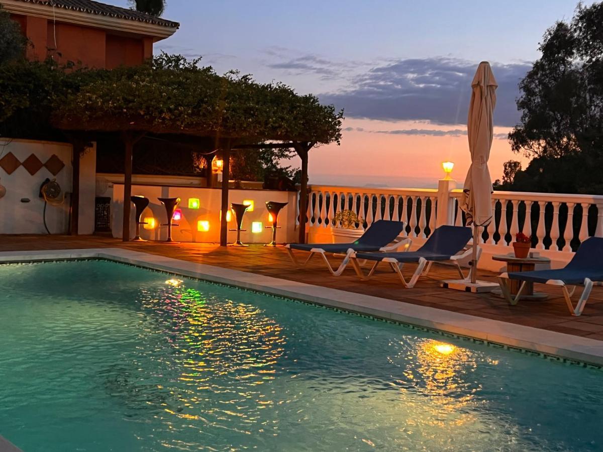 B&B VillaMichieli Marbella Esterno foto